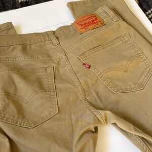Levi's Men's Khaki Straight Jeans